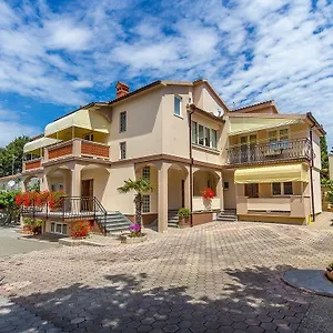  Apartman Nevija Horvátország